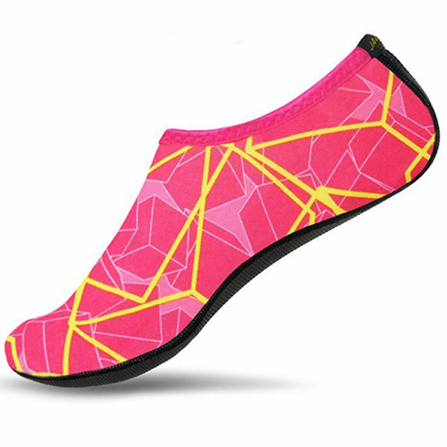 JACKSHIBO Summer Water Shoes Men Swimming Shoes Aqua Beach Socks Big Plus Size Sneaker For Men Striped Colorful zapatos hombre