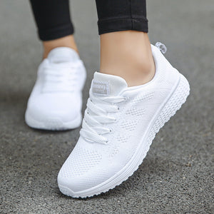 Women Casual Shoes Fashion Breathable Walking Mesh Flat Shoes Woman White Sneakers Women 2020 Tenis Feminino Female Shoes